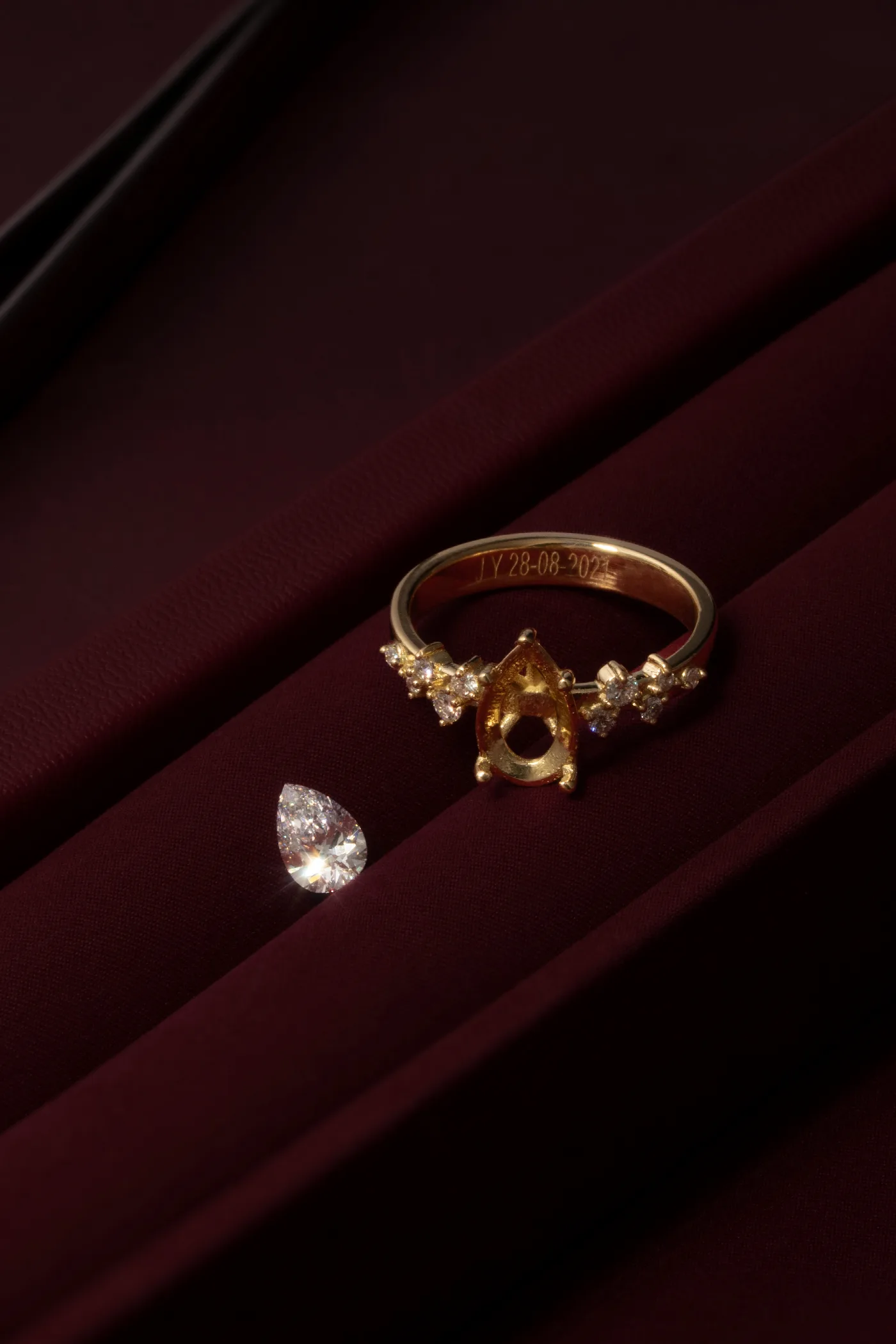 Estuche GRIMANTI con un anillo