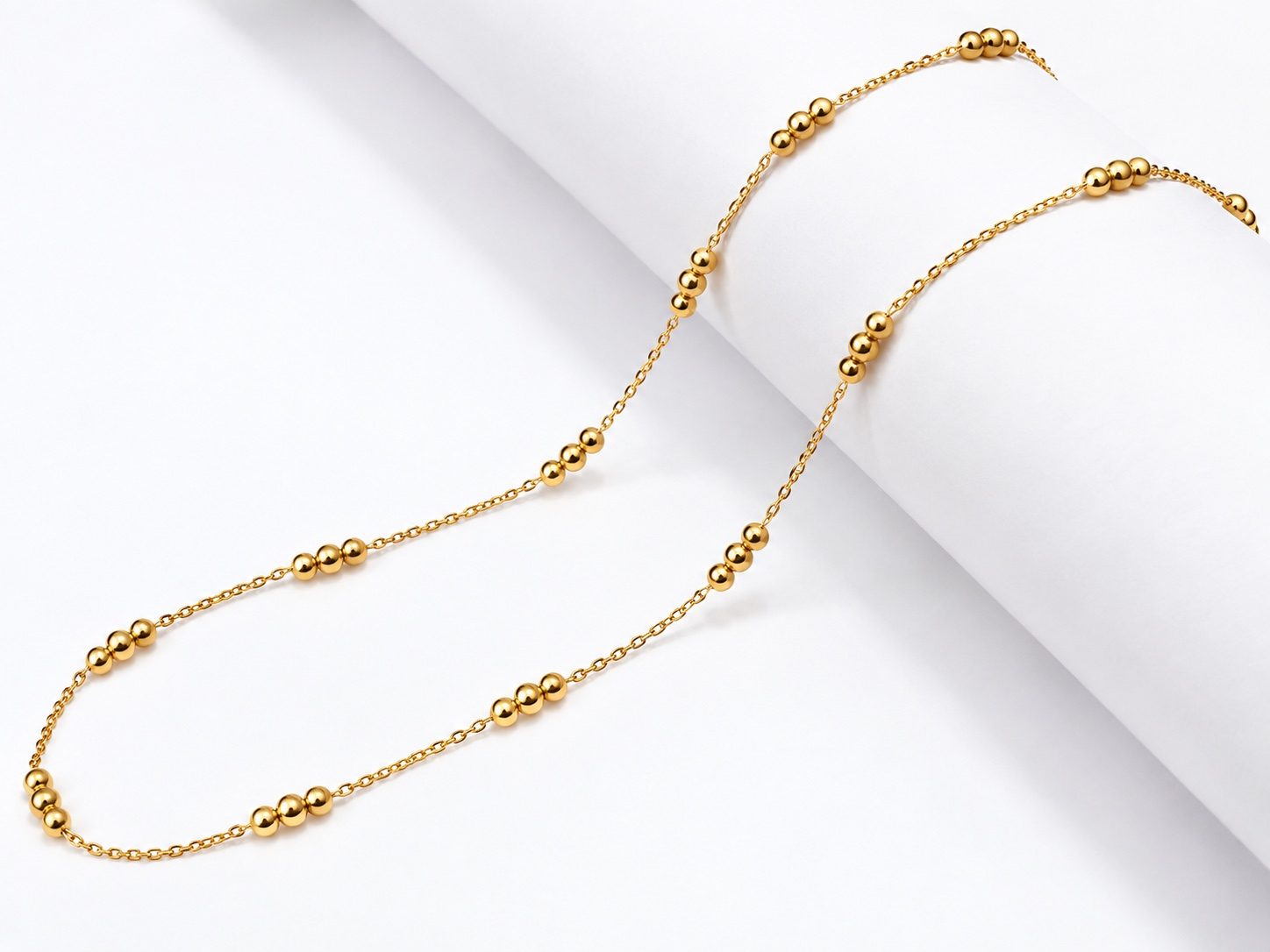 Cadena Satélite en Oro 18k